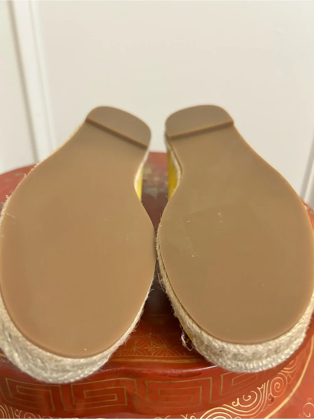 Isaac‎ Mizrahi Yellow Suede Scalloped Espadrille Flats